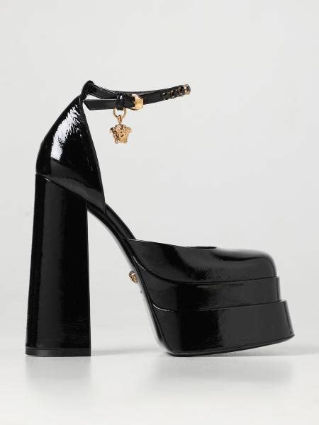 tacchi modello versace|Scarpe con tacco da donna Versace .